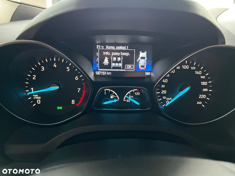 Ford Kuga - 19