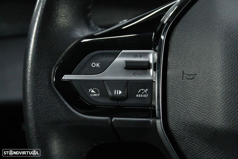 Peugeot 308 SW 1.2 PureTech Allure EAT8 - 23