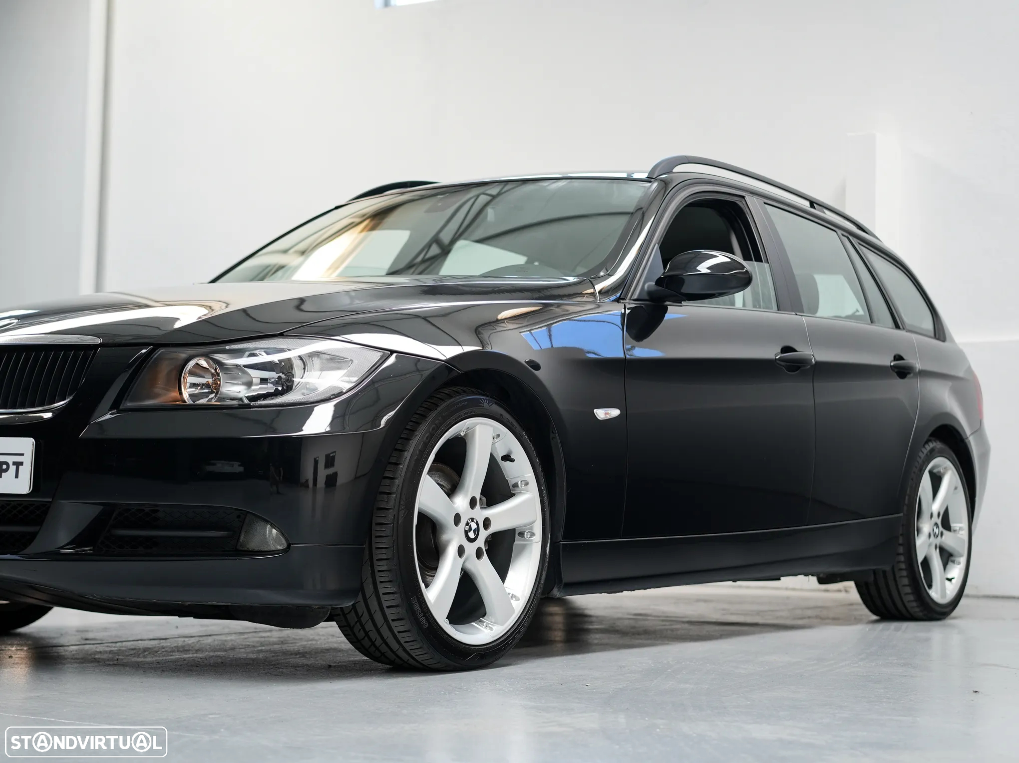 BMW 320 d Touring Exclusive - 16