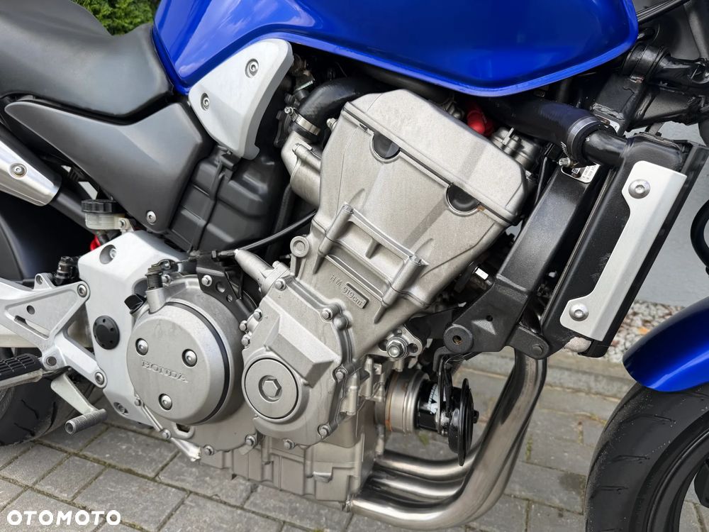 Honda Hornet - 16