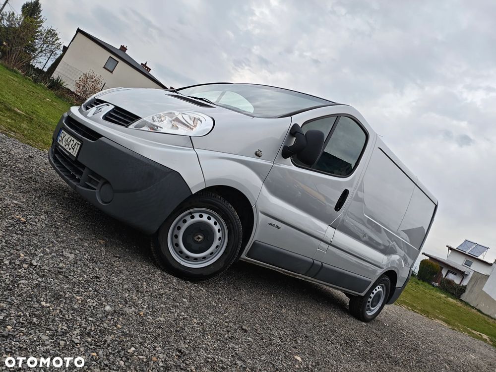 Renault Trafic - 11