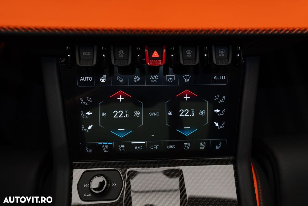 Lamborghini URUS - 26