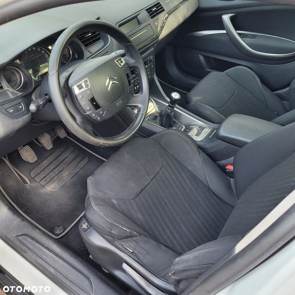 Citroën C5 HDi 140 FAP Confort - 16