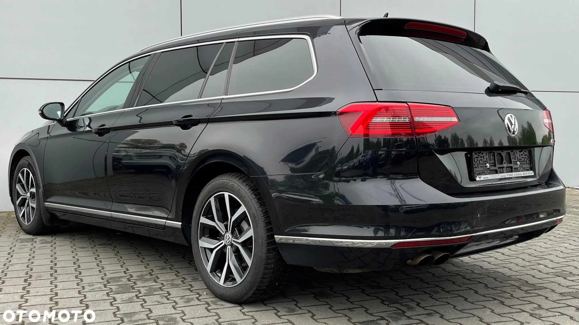 Volkswagen Passat 2.0 TDI BMT 4Mot Highline DSG - 10