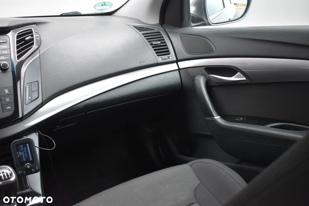 Hyundai i40 - 10