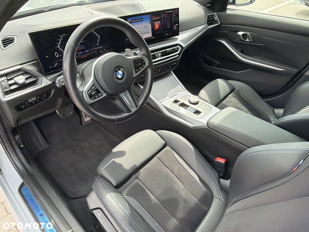 BMW Seria 3 318i M Sport - 12