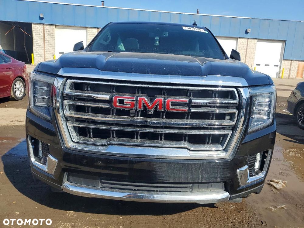 GMC Yukon - 6