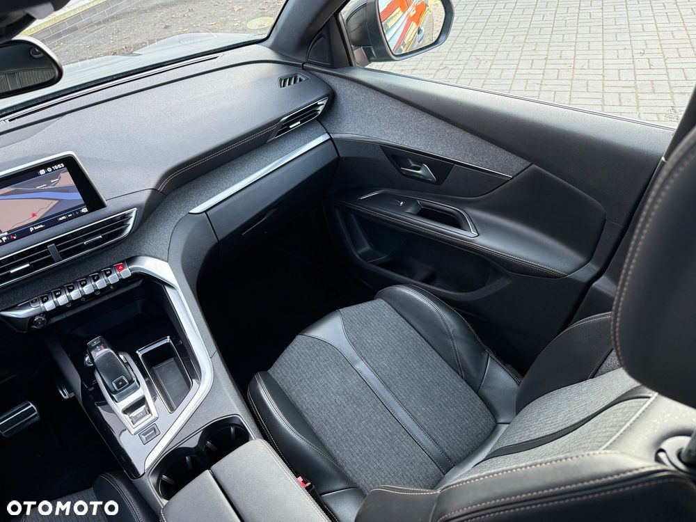 Peugeot 5008 BlueHDi 180 EAT6 GT - 23