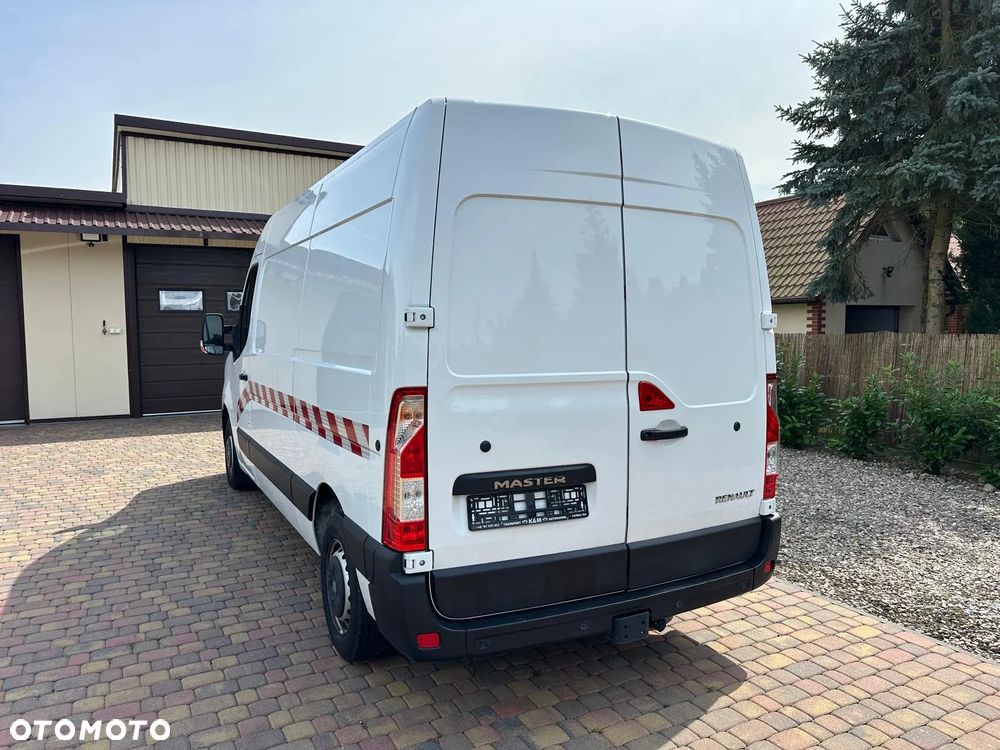 Renault Master - 15