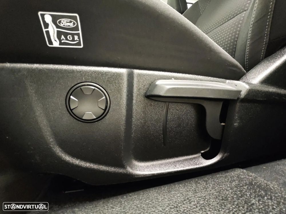 Ford Focus SW 1.0 EcoBoost MHEV Connected - 43