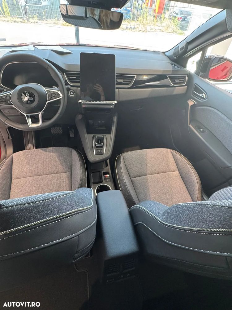 Mitsubishi Grandis - 9