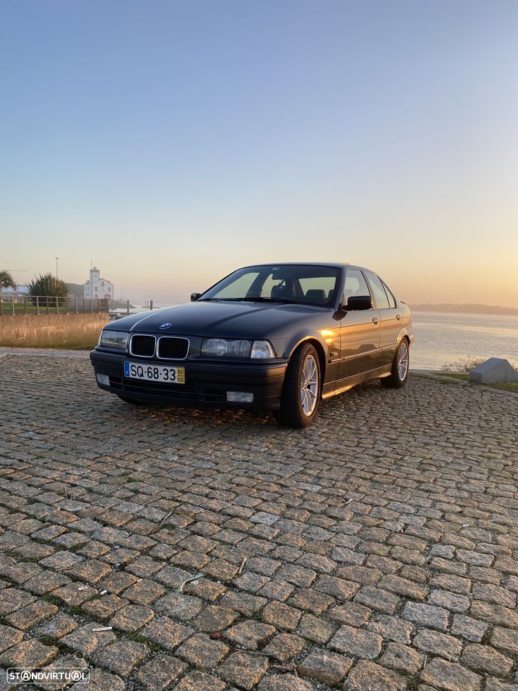 BMW 318 i - 1