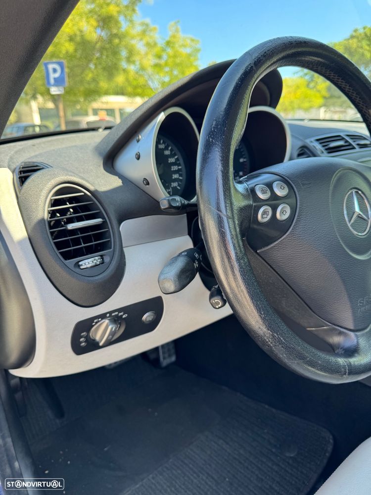 Mercedes-Benz SLK 200 - 18
