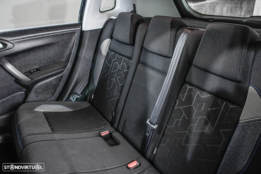 Peugeot 2008 1.6 BlueHDi Style - 10