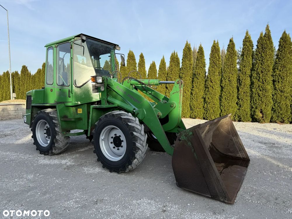 Zettelmeyer ZL 802 / ORYGINAŁ / NIE MALOWANA / PIĘKNIE UTRZYMANA / SILNA I SZYBKA / ZADBANA / SPROWADZONA Z NIEMIEC / SILNIK DEUTZ / 602 702 407 408 410 60 70 80 M - 5