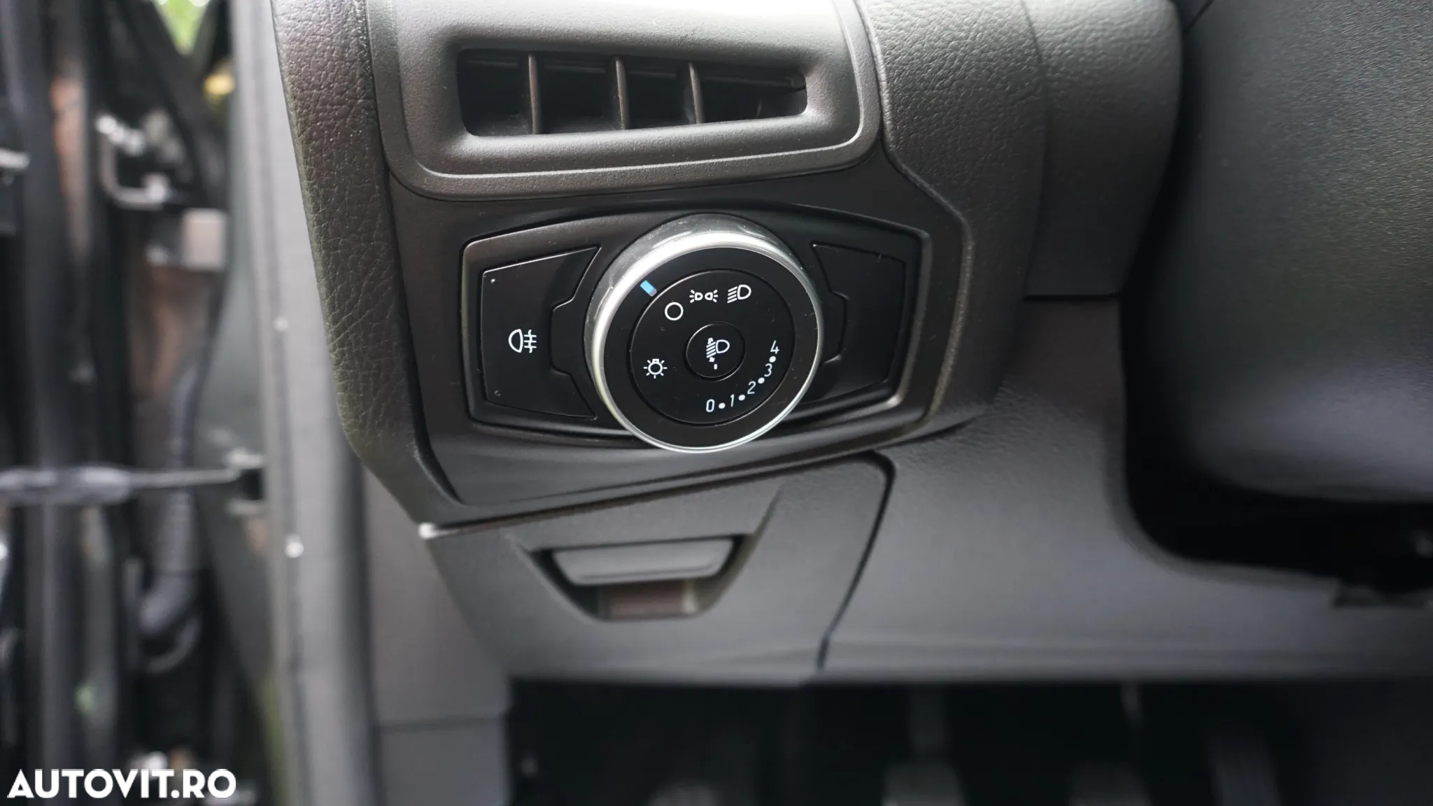 Ford Focus 1.0 EcoBoost Trend - 17