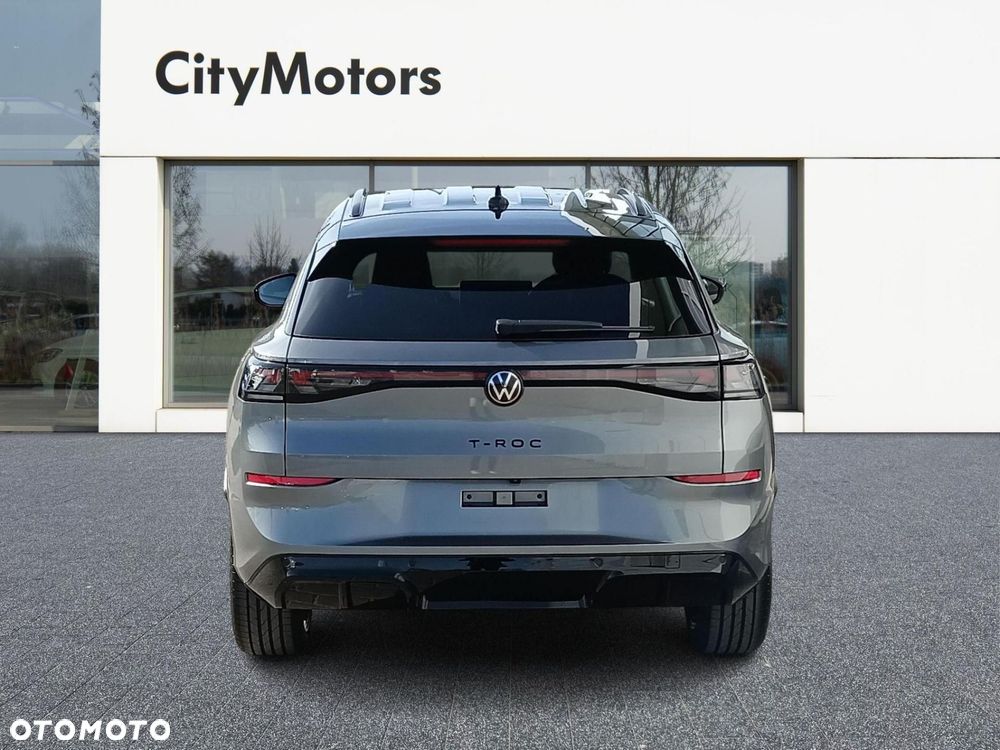 Volkswagen T-Roc - 8