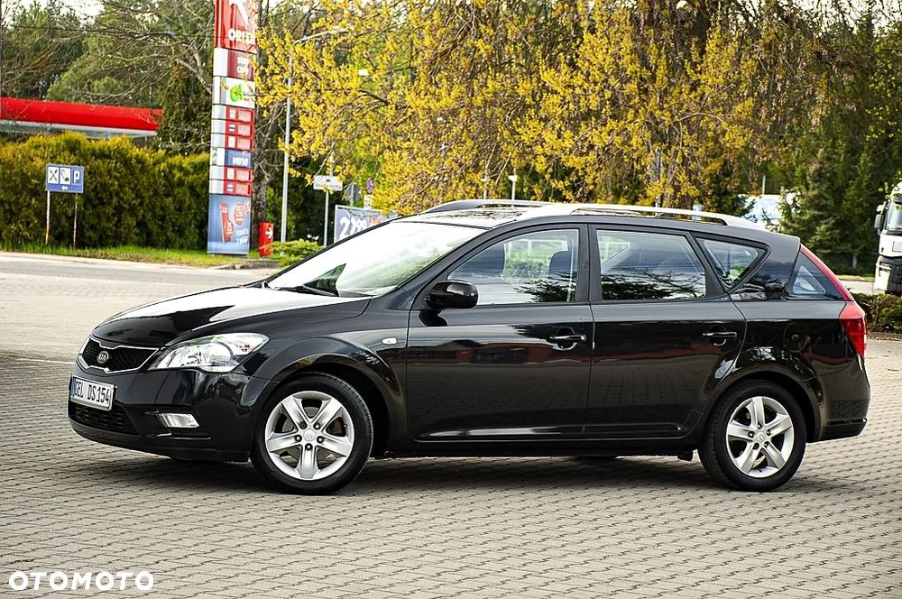Kia Ceed 1.6 CVVT Dream-Team Edition - 5