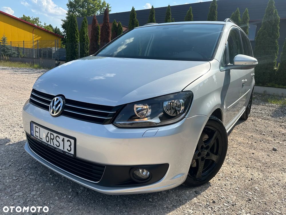 Volkswagen Touran - 1
