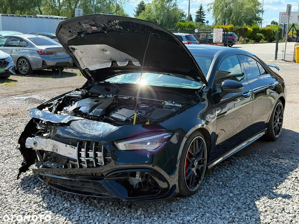 Mercedes-Benz CLA AMG 45 S 4Matic+ AMG Speedshift 8G-DCT - 12