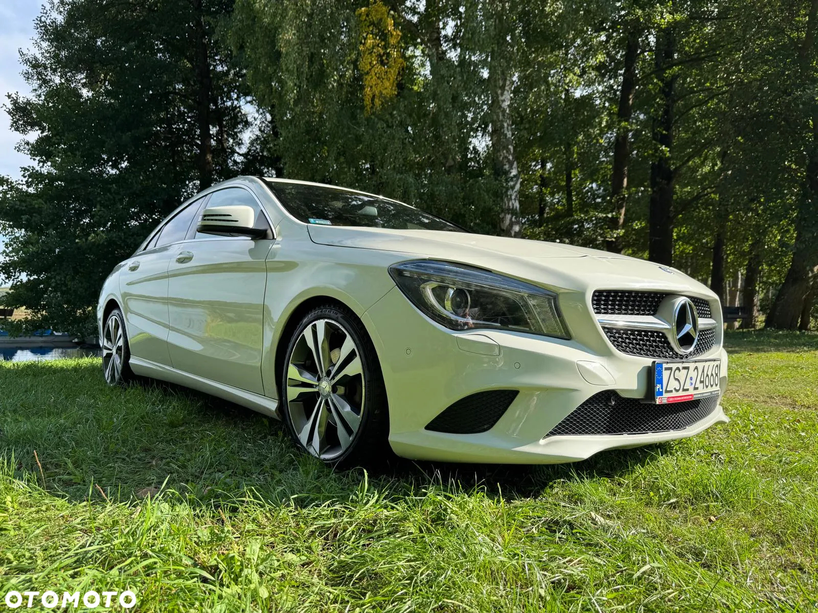 Mercedes-Benz CLA 200 7G-DCT - 28