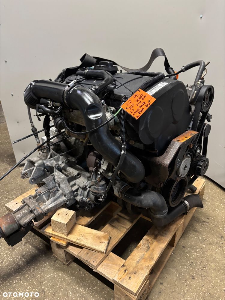 Silnik KOMPL  dodge Jeep 2.0   ECD BYL 2.0 film video 65 tys mil - 7