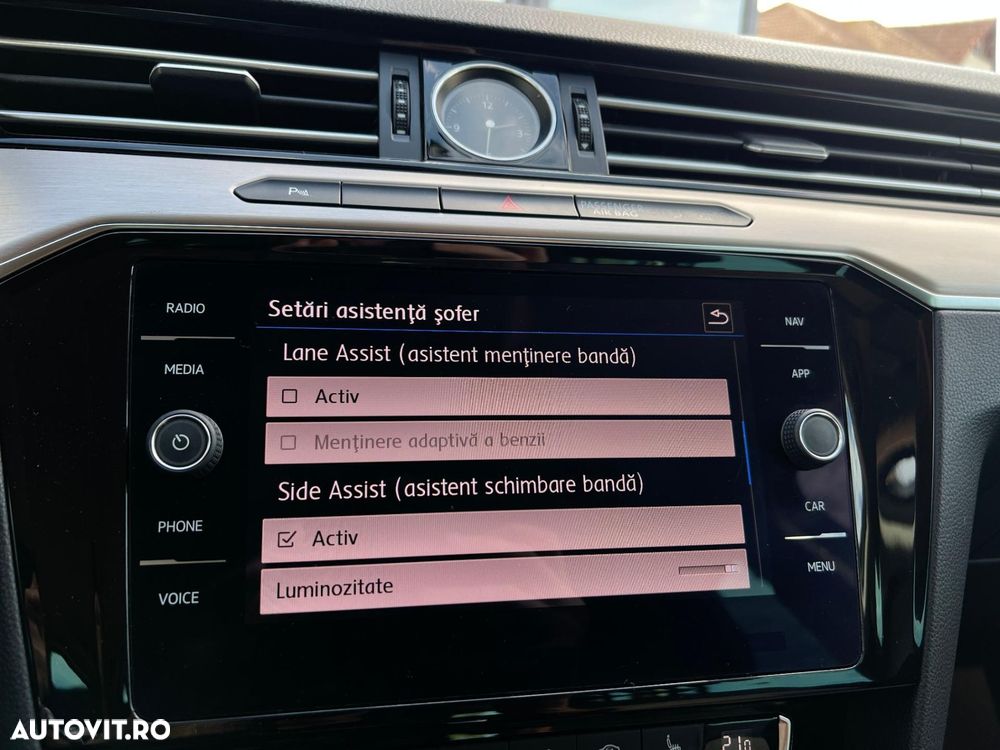 VOLKSWAGEN Passat 2019 — imagine 30