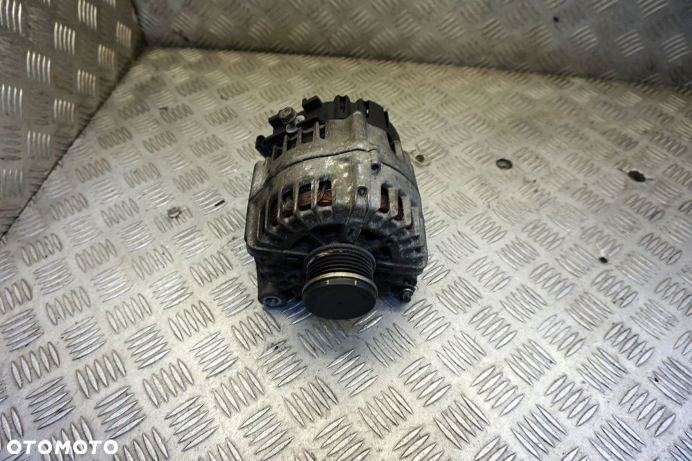 ALTERNATOR 5 F10 F11 2.0 D 8507625 221A BMW 2010-2017 - 2