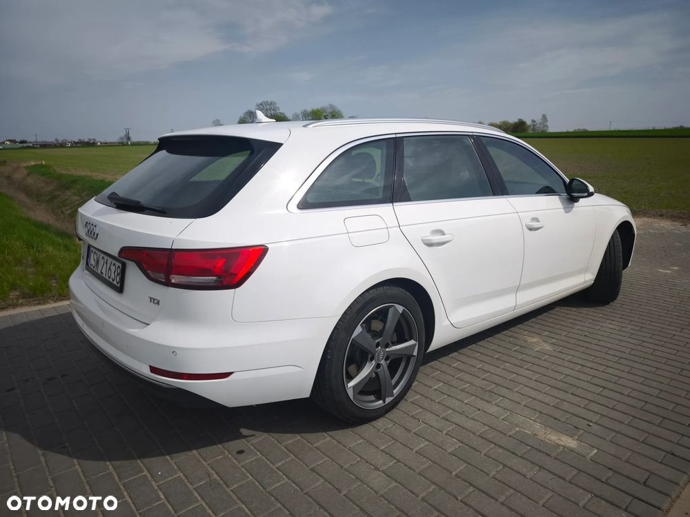 Audi A4 Avant 2016 photo 4