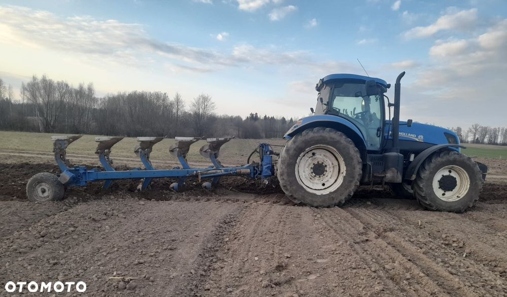 New Holland T7.220 * PowerCommand * PowerShift * - 12