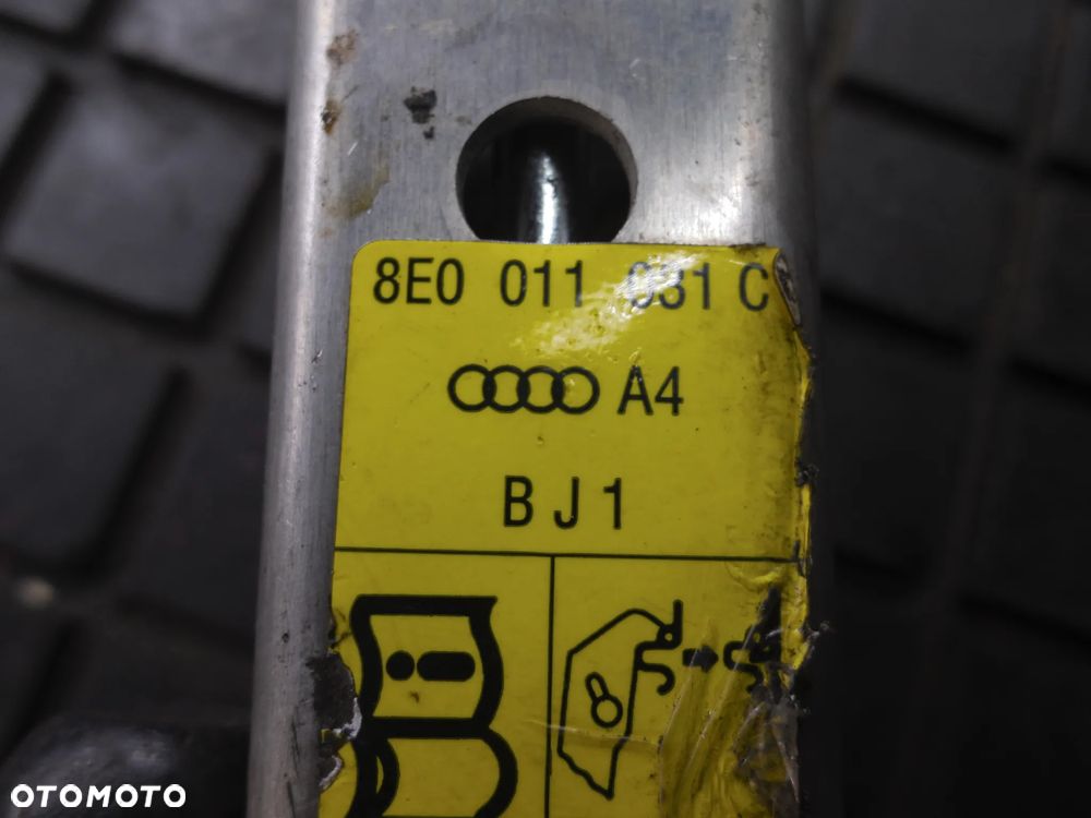 AUDI A4 B6 PODNOŚNIK SAMOCHODOWY LEWAREK 8E0011031C ORYGINAŁ 1020KG  POSIADAM 3 SZT - 4