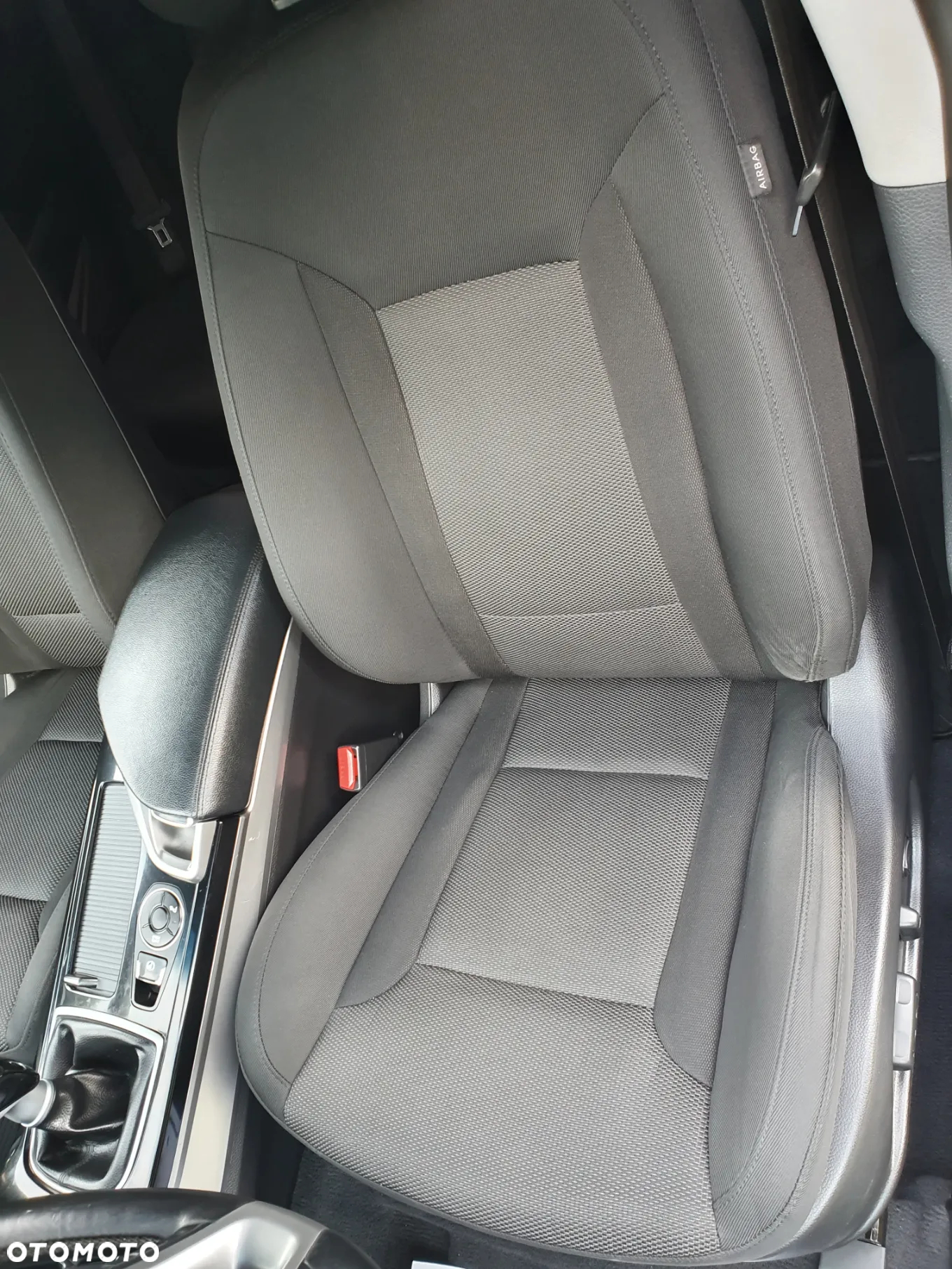 Hyundai i40 2.0 GDI Comfort + - 20