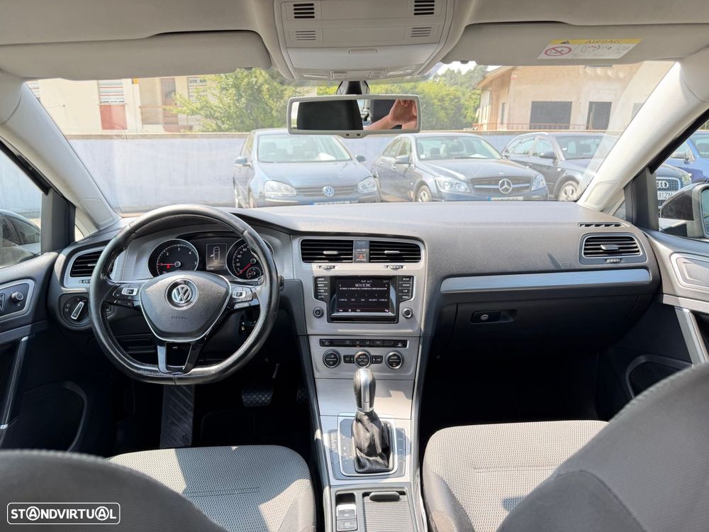VW Golf Variant 1.6 TDi Confortline DSG - 7