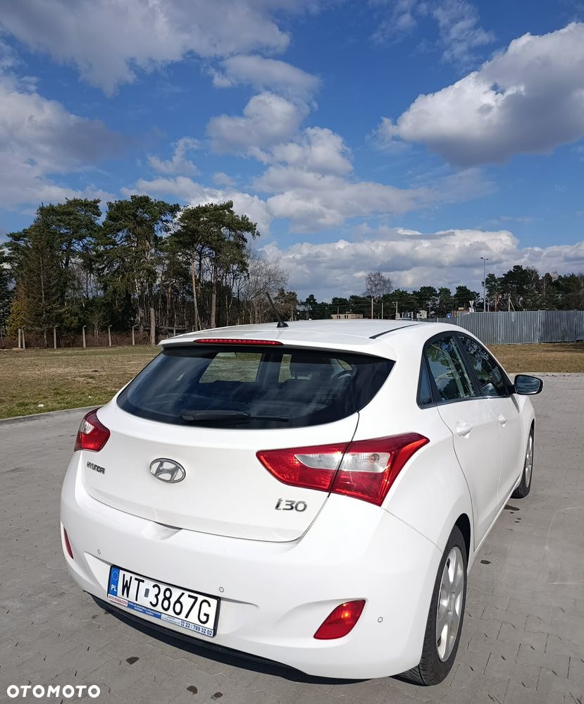 Hyundai i30 1.6 CRDi Comfort - 3