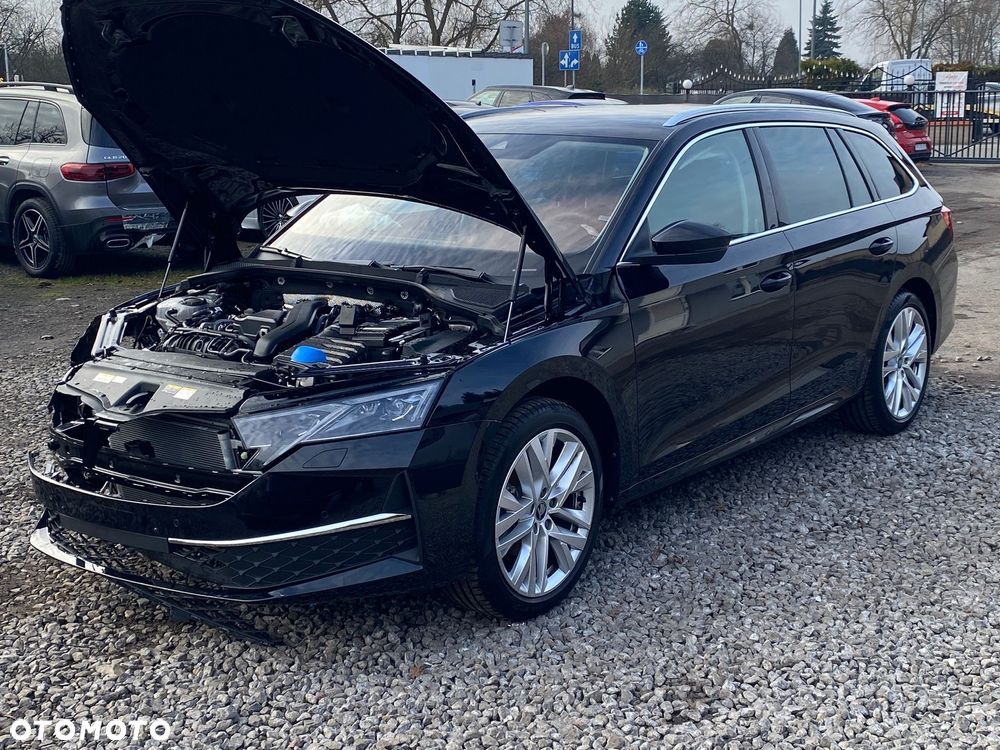 Skoda Octavia 1.5 TSI mHEV Selection DSG - 5