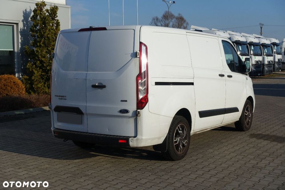 Ford Transit Custom - 4