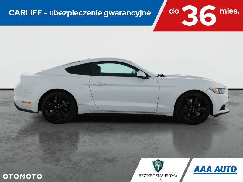 Ford Mustang - 8