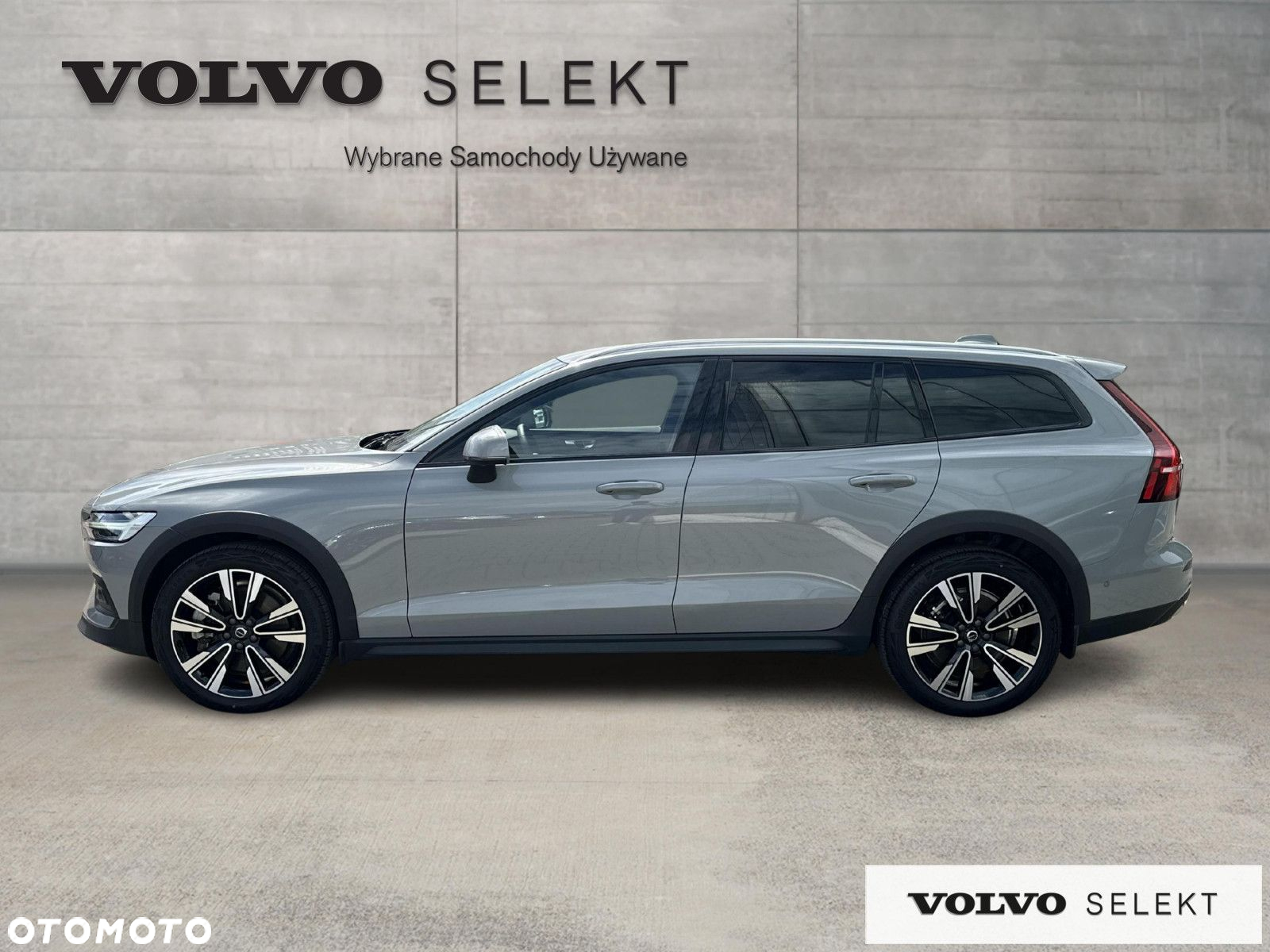 Volvo V60 Cross Country - 3