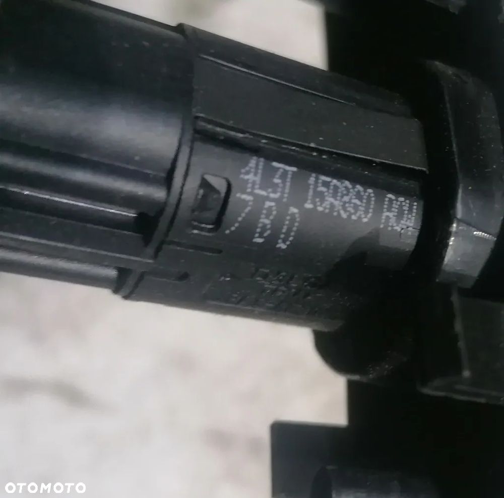 FORD F150 04-08r GNIAZDO ZAPALNICZKI 4L3T15A860 - 3