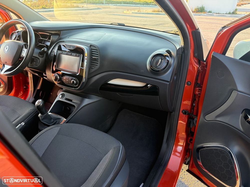 Renault Captur 0.9 TCE Exclusive - 21