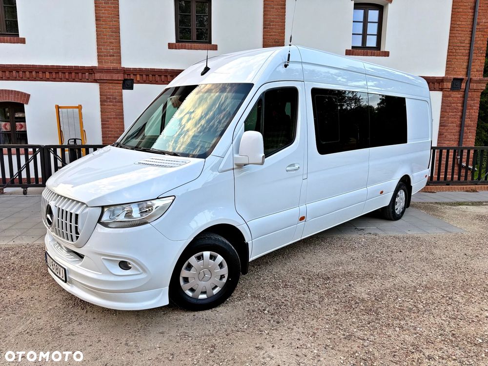 Mercedes-Benz Sprinter 907.235 - 26