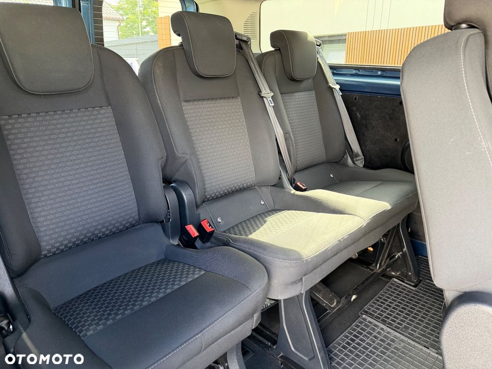 Ford Transit - 21