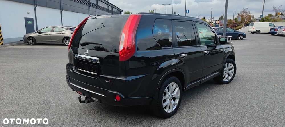 Nissan X-Trail 2.0 dCi 4x4 DPF Platinum - 8