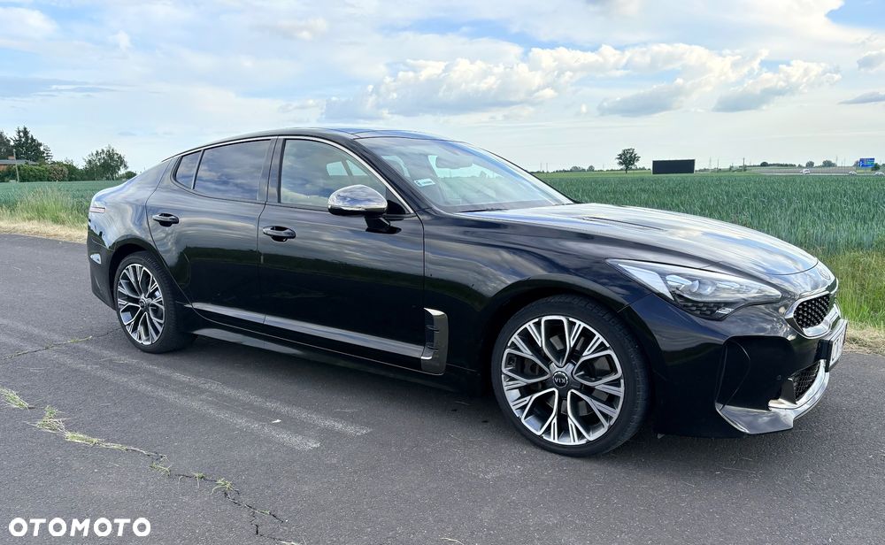 Kia Stinger 2.0 T-GDI GT Line - 12