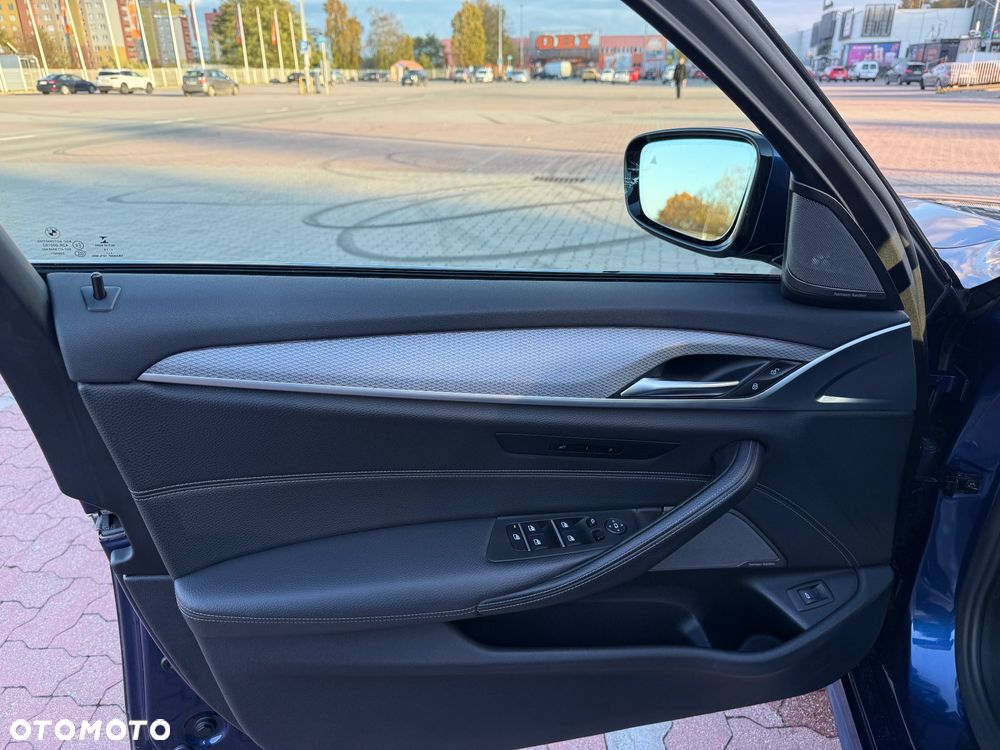 BMW Seria 5 530i M Sport sport - 29