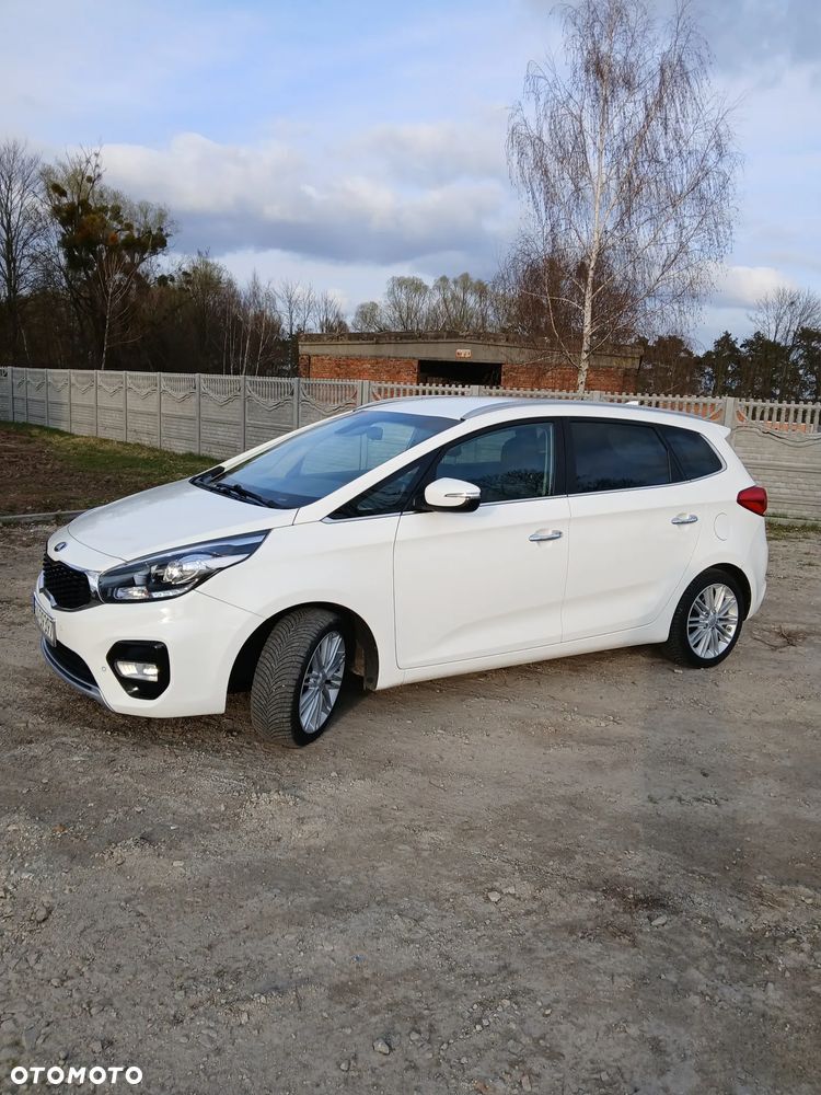 Kia Carens 1.7 CRDi M 7os EU6 - 1