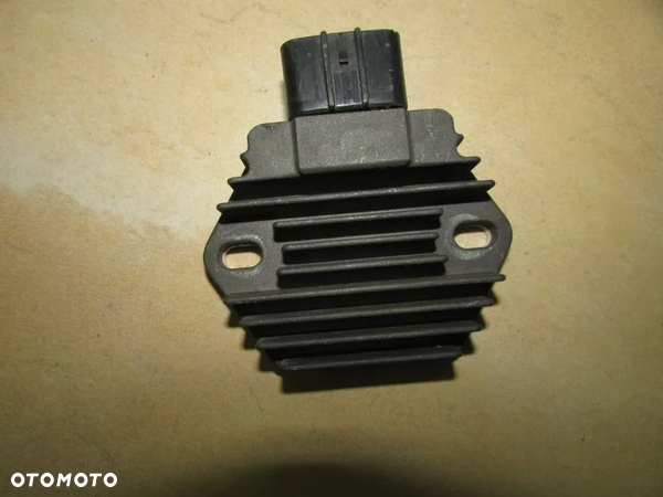 HONDA TRANSALP 650 REGULATOR NAPIĘCIA