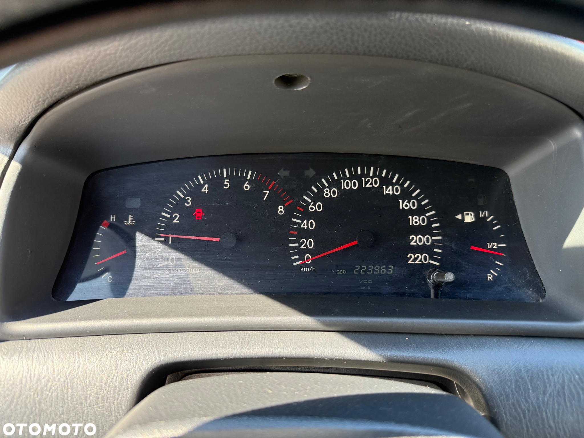 Toyota Corolla 1.6 VVT-i Sol - 16