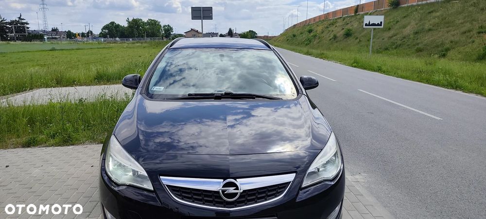 Opel Astra 1.7 CDTI DPF - 1