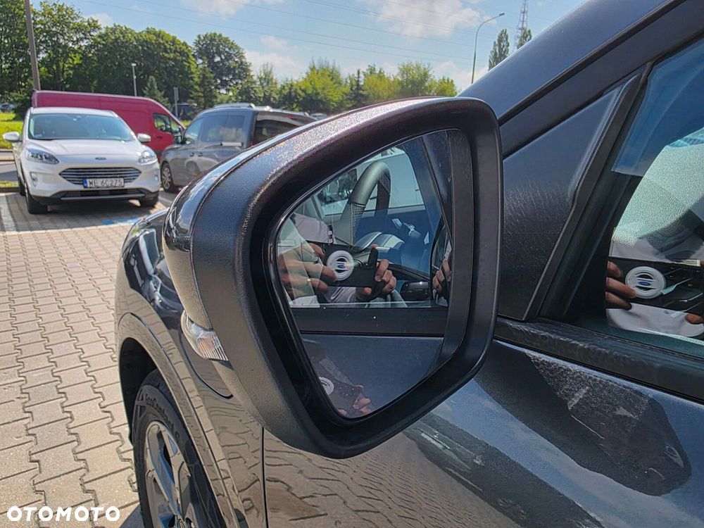 Ford Kuga - 10